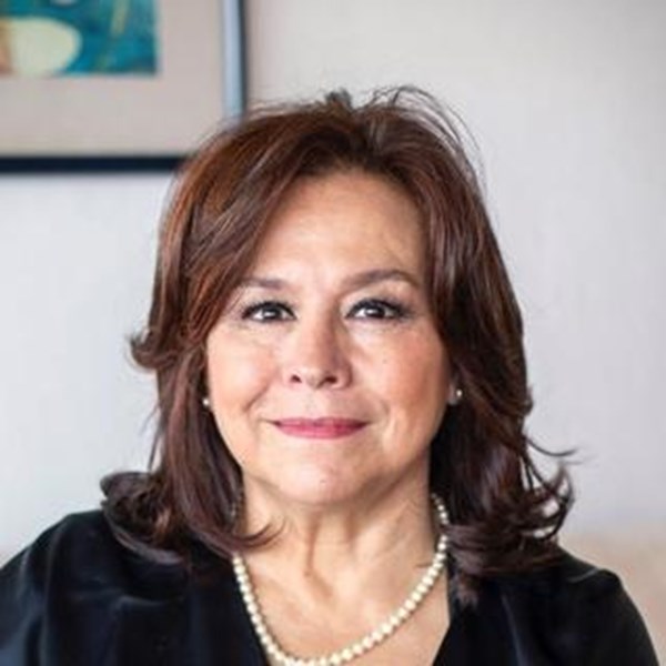 Maria José  Troya